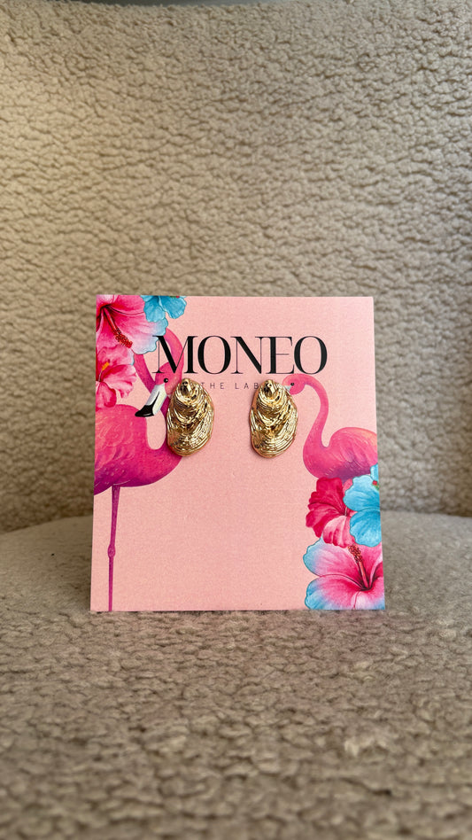 Gold Medium size Vintage Studs