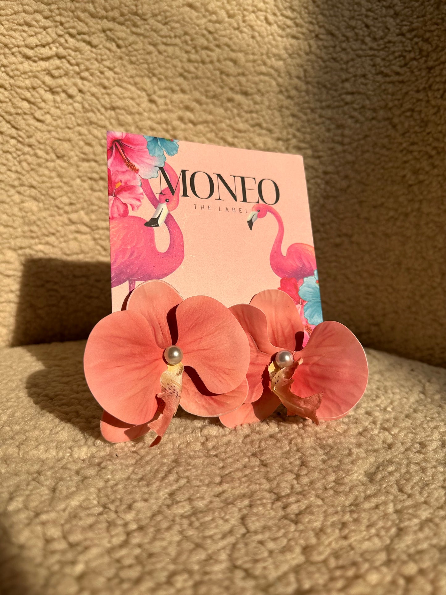 Peachy pink flower hair/shoe clips