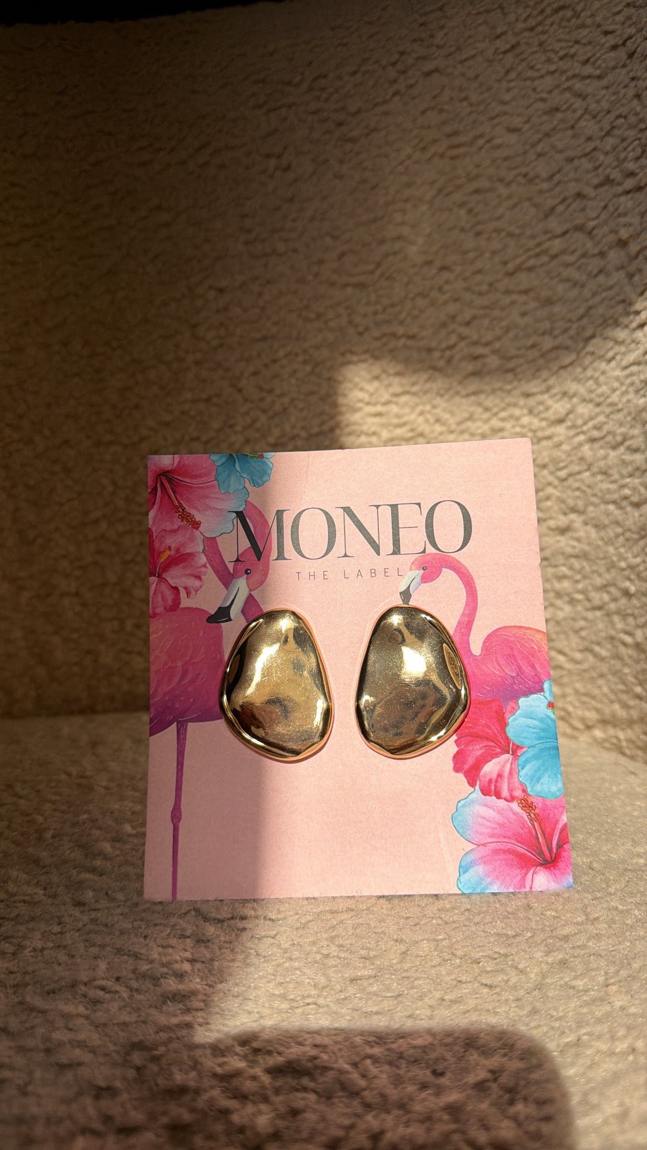 Gold earrings