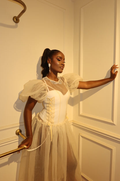 Chloe Bejewelled throw on in vanilla 🍨