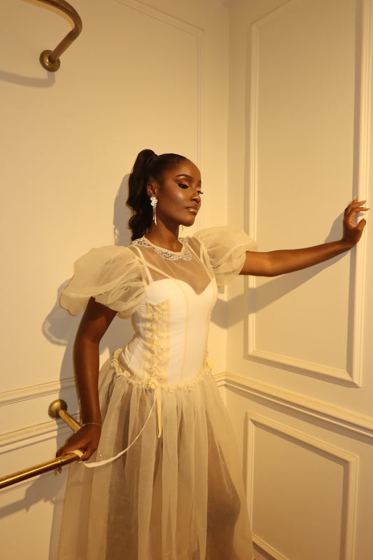 Chloe Bejewelled throw on in vanilla 🍨